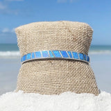Brazalete de ópalo azul y plata