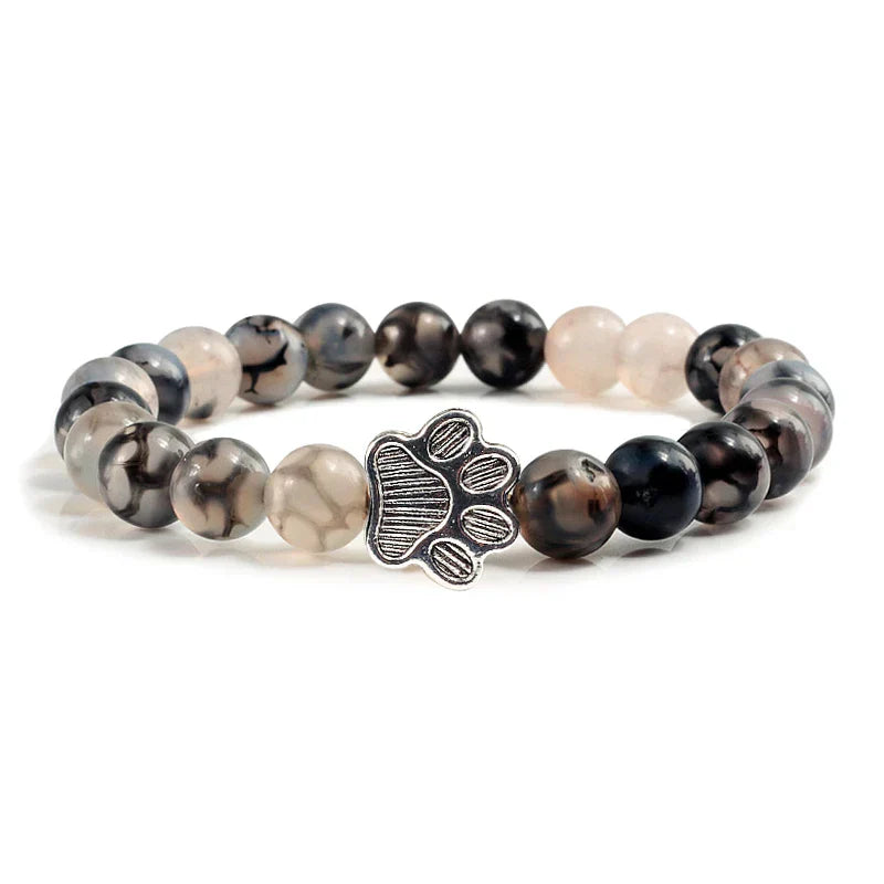 Brazalete con cuentas en forma de pata – Diseño de piedra natural