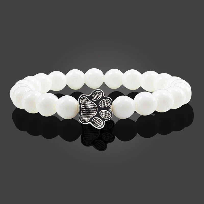 Pulsera con cuentas en forma de pata – Diseño de piedra natural