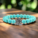 Pulsera con cuentas en forma de pata – Diseño de piedra natural