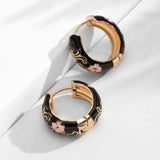 Joyería Floral Negra de Lujo