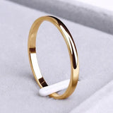 Anillo sencillo en oro y plata