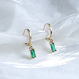 Elegantes pendientes Louisa con esmeralda