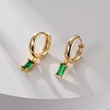 Elegantes aretes Louisa con esmeralda
