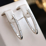 Elegantes pendientes de circonita en oro