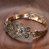 Elegantes pulseras de cristal negro