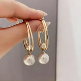Pendientes fascinantes con perlas
