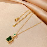 Collar Greta con piedra esmeralda