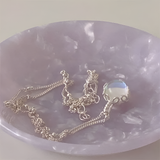 Collar de piedra lunar