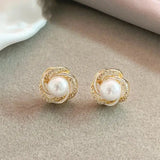 Pendientes colgantes de oro con perlas redondas y circonitas