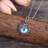 Collar Maria con piedra lunar