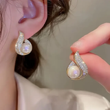 Pendientes de circonio con perlas brillantes