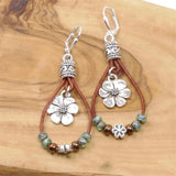 Pendientes de flores retro de cuero