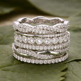 Anillo Retro con Circonitas en Capas