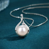 Collar de plata retro con perlas en forma de gota