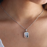 Collar Plateado Retro