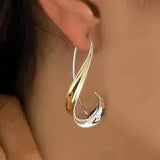 Pendientes colgantes retro dorados