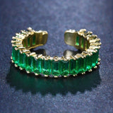 Anillo de oro y esmeralda