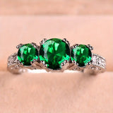 Anillo con 3 Esmeraldas