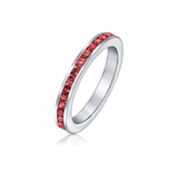 Anillo Rubin de la Serie Eterna en Oro Blanco
