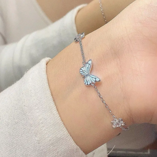 Conjunto de Collar y Pulsera con Mariposa Azul Brillante