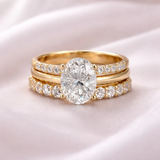 Conjunto de anillos brillantes con circonitas retro