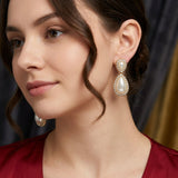 Pendientes de gota con perla