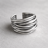 Anillo ajustable en capas de plata