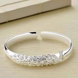 Pulsera ajustable de plata para dormir