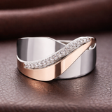 Anillo Vintage de Oro Rosa y Plata con Circonitas